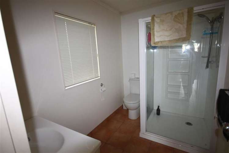 21 Dunlop Drive Pauanui_9