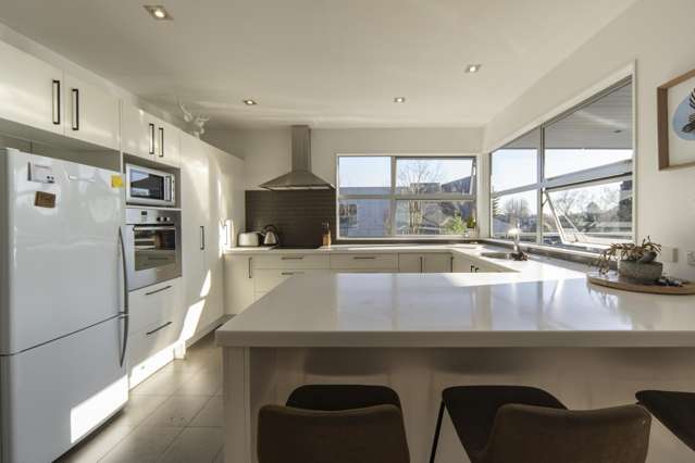 Spacious, Stylish Living in the Heart of the CBD