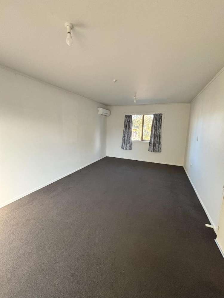 10 Kowhai Street Hamilton Lake_9