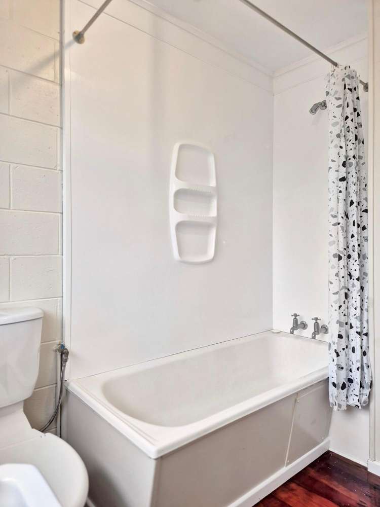 6/48 Merton Street Trentham_14