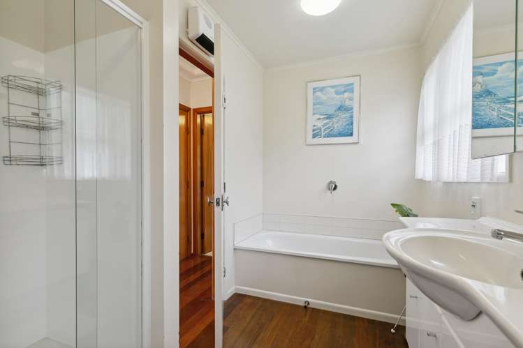 2 Wye Street Island Bay_14