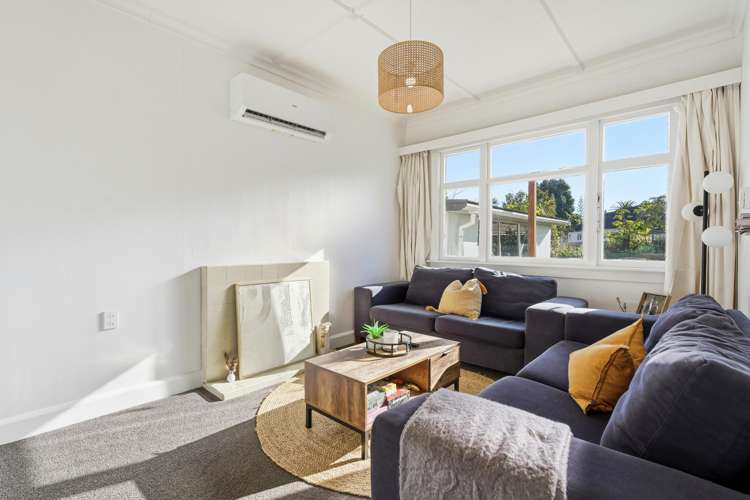 17 Hutchison Crescent Durie Hill_6