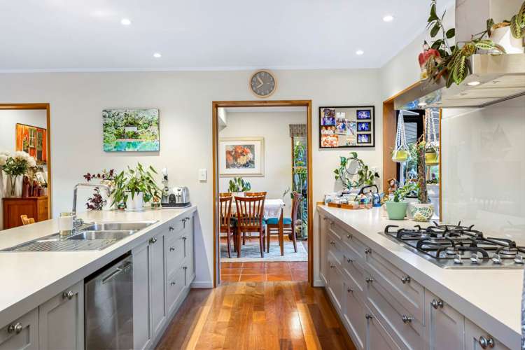 6 Clayden Drive Gulf Harbour_7