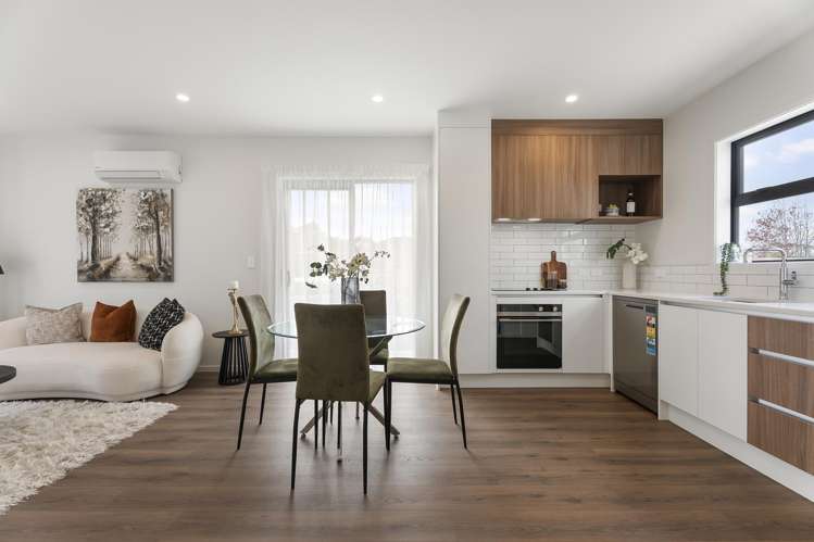 2-4 Moa Road_0
