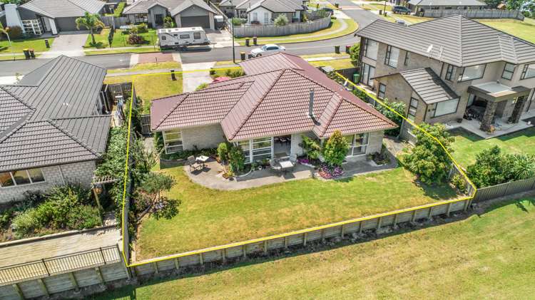 60 Sunningdale Street Wattle Downs_13