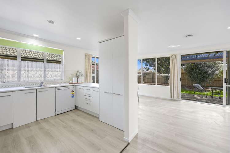 14 Fernbrook Close Burswood_12