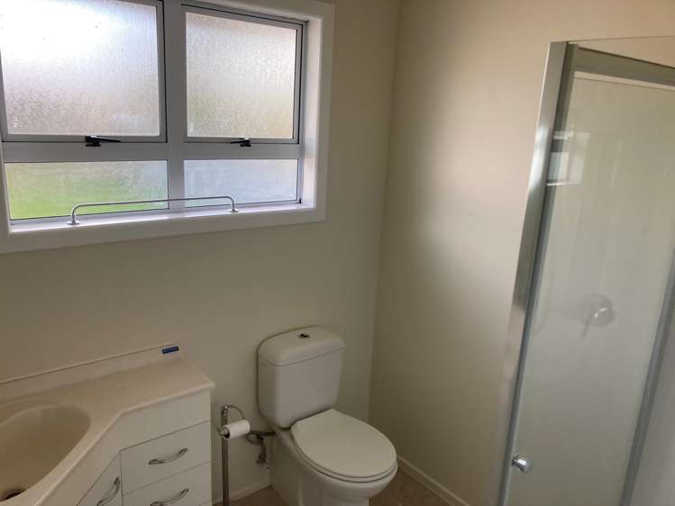 63 Sheehan Avenue Papakura_11