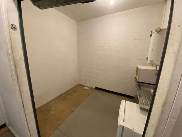 Ground/72 Cuba Street Te Aro_3