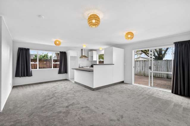 58B Whiting Crescent Greenmeadows_1
