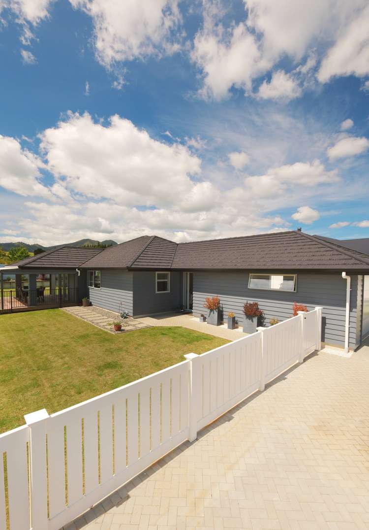 3 Korokia Way Richmond Heights_18