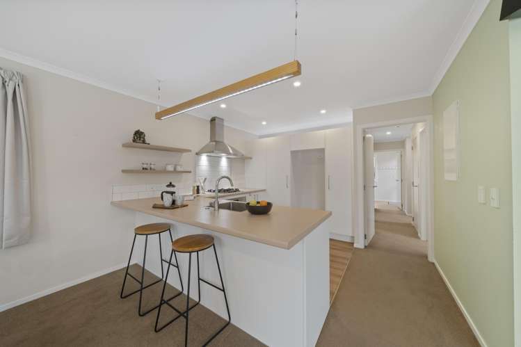 49A Raroa Terrace Tawa_4