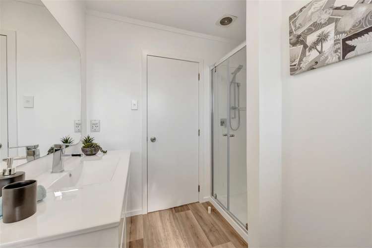 33 Challinor Street Pukete_18