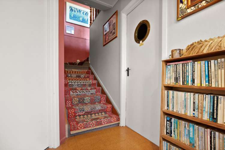 9 Lucy Road Waiomu_10