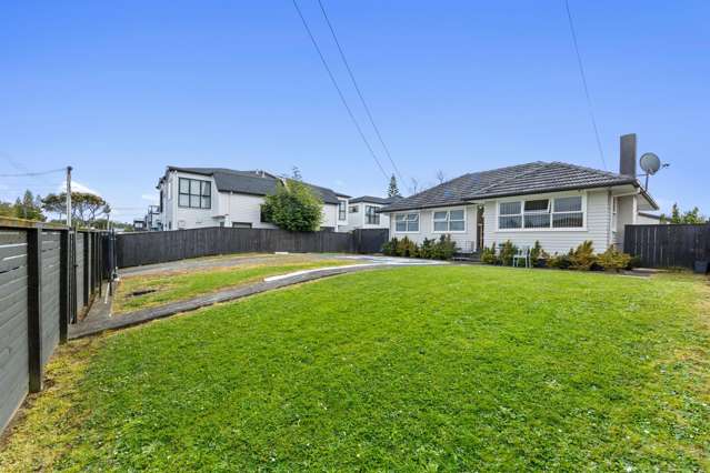 19 Awatere Street Clover Park_1