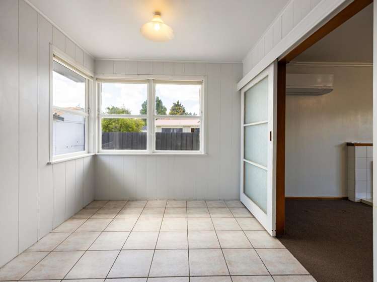 10 Rosalind Street Deanwell_9