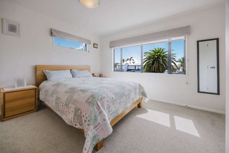 5/2 Armoy Drive East Tamaki_9