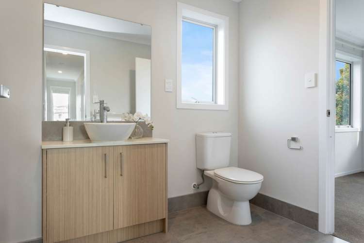 9 Adamson Road Flat Bush_16