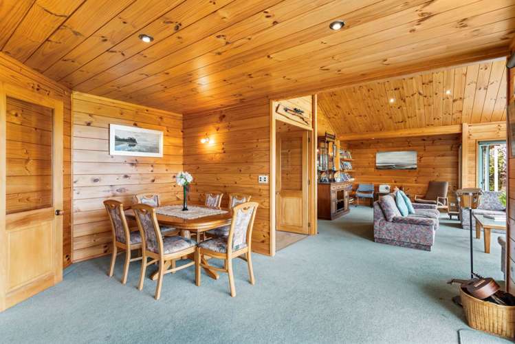 58 Pipitiwai Drive Helensville_16