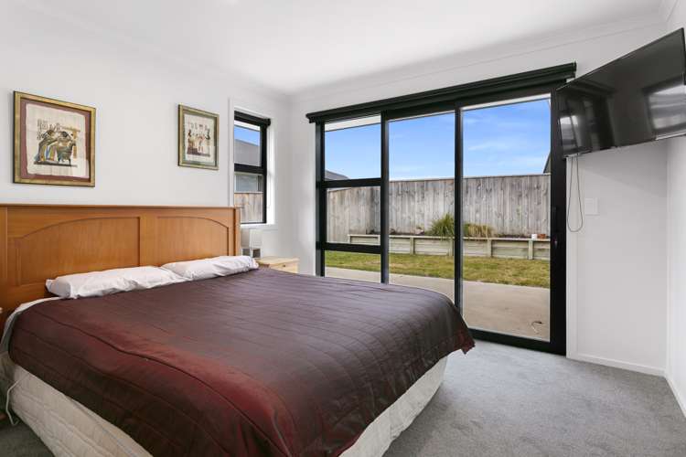 8 Raupo Crescent Wharewaka_9