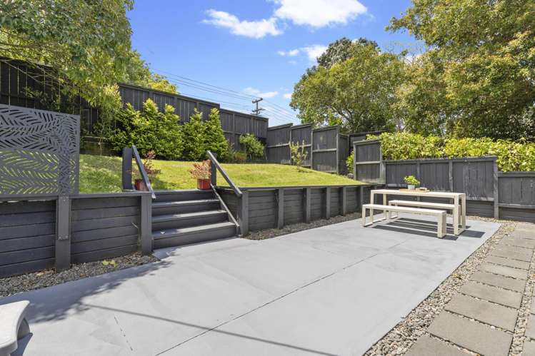 188 Golf Road Titirangi_11