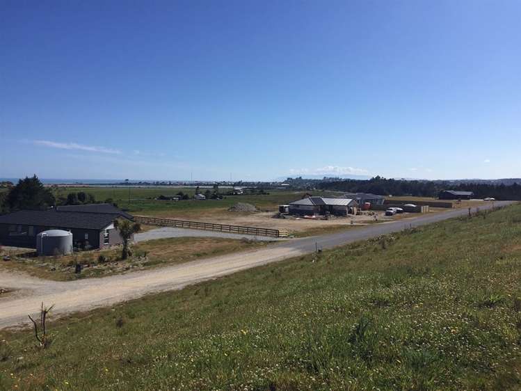 16 Takutai Terrace Ruatapu_17