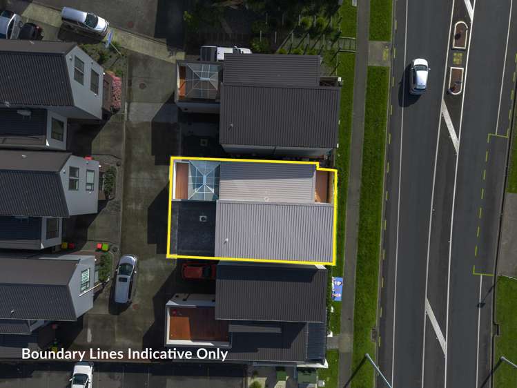 4 Te Whitinga Lane Flat Bush_22