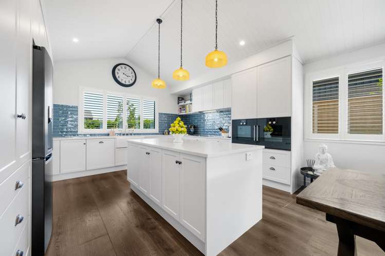 37 Magnum Drive Cromwell_10