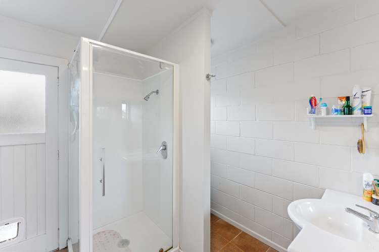 16 Eruini Street Waikanae Beach_12