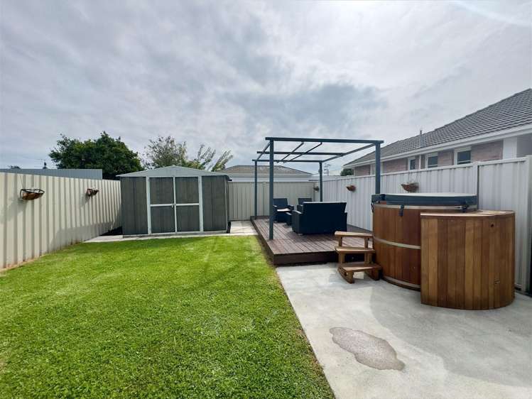 16A Keats Avenue Onekawa_5