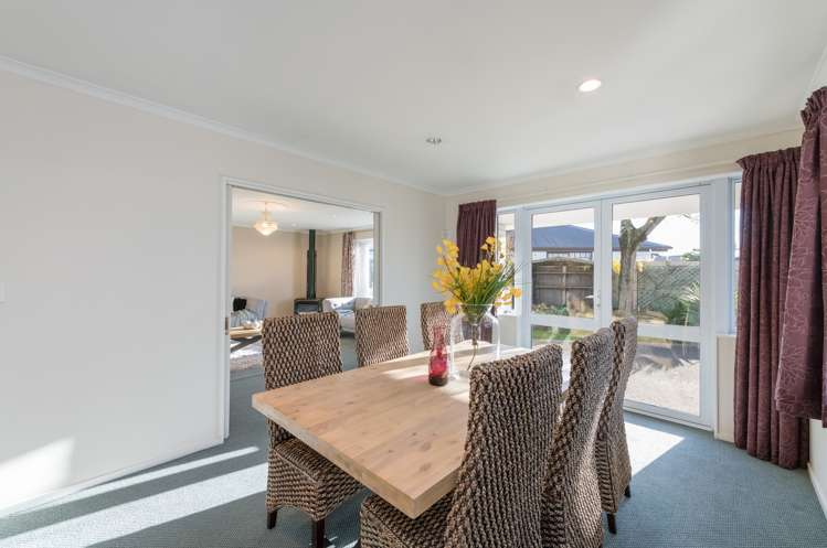 57 Starveall Street Brightwater_22