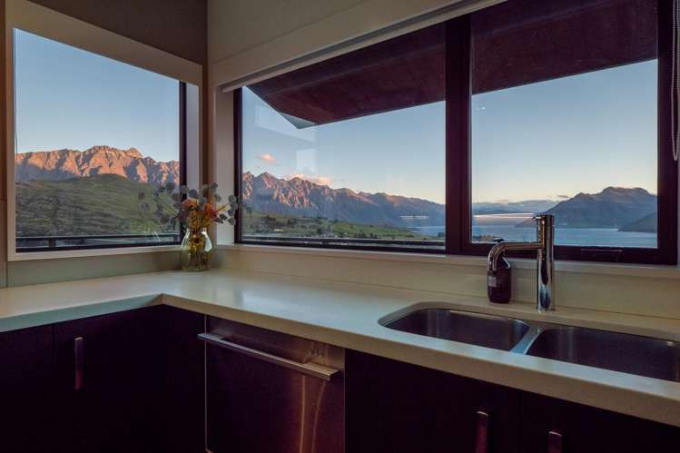 3 Conifer Lane Queenstown_9