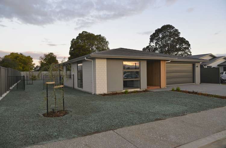 14 Hereford Drive Carterton_19