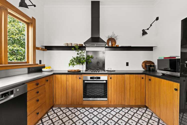 29 Breadalbane Road Havelock North_6