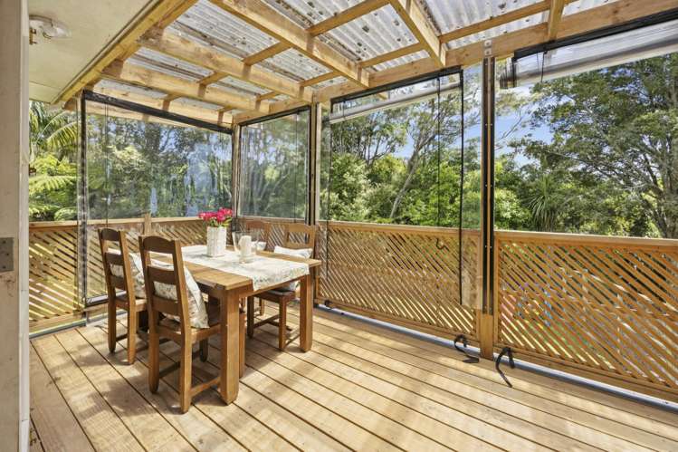 16 Mariana Place Glen Eden_7