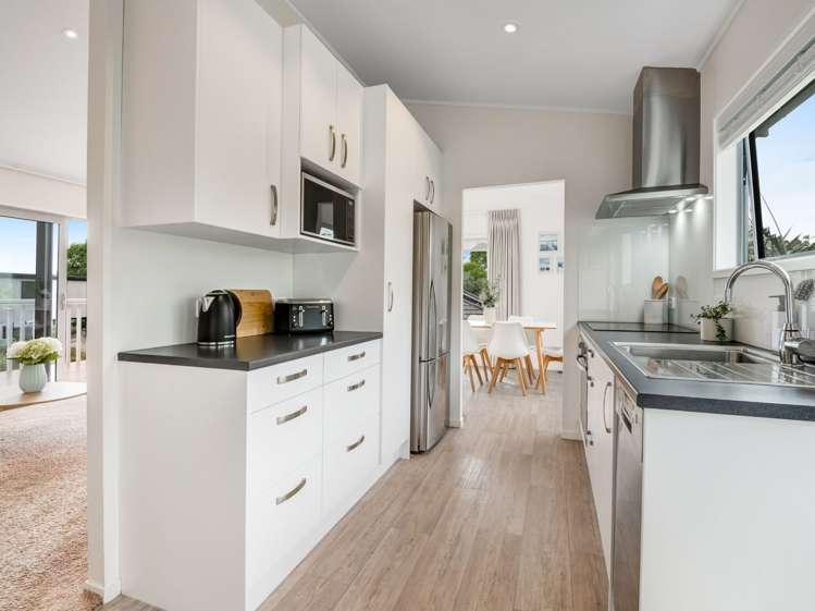 7 William Bayes Place_4