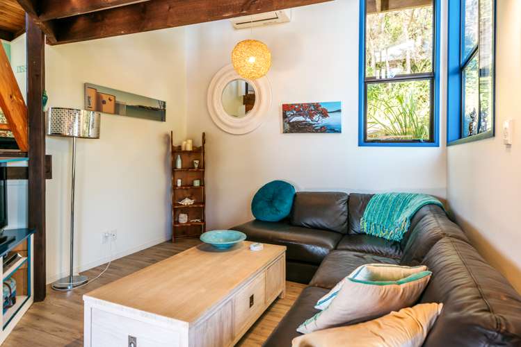 180 Ocean View Road Oneroa_5