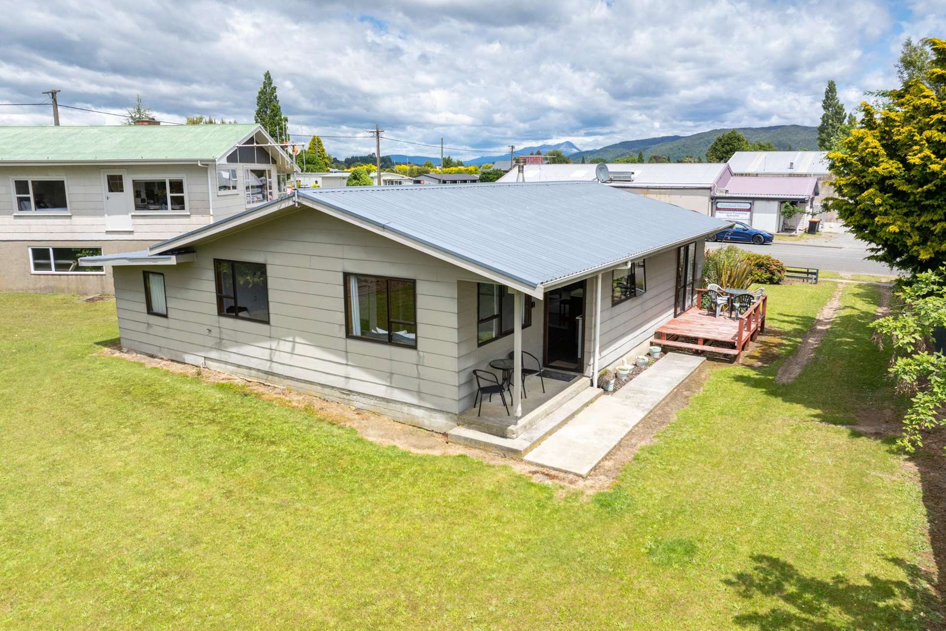4 Pompolona Street Te Anau_0