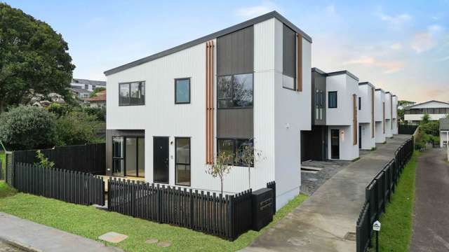 Lots 1-6/13 Clinker Street Three Kings_1