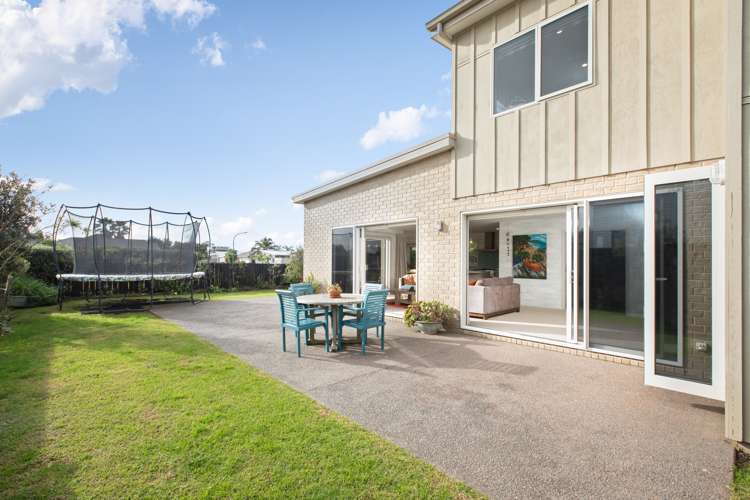 30 Surfers Avenue Waihi Beach_17