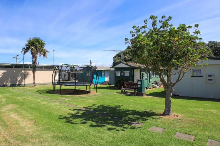 C16/473 Thames Coast Road Te Puru_8