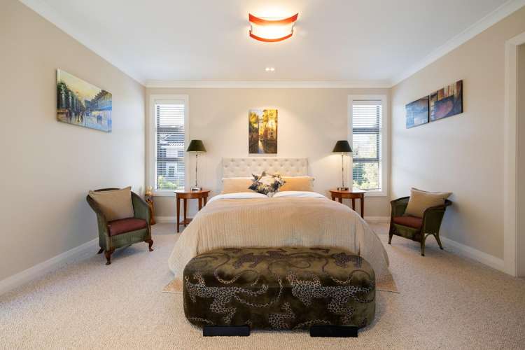 5 Lake Domain Drive Hamilton Lake_14