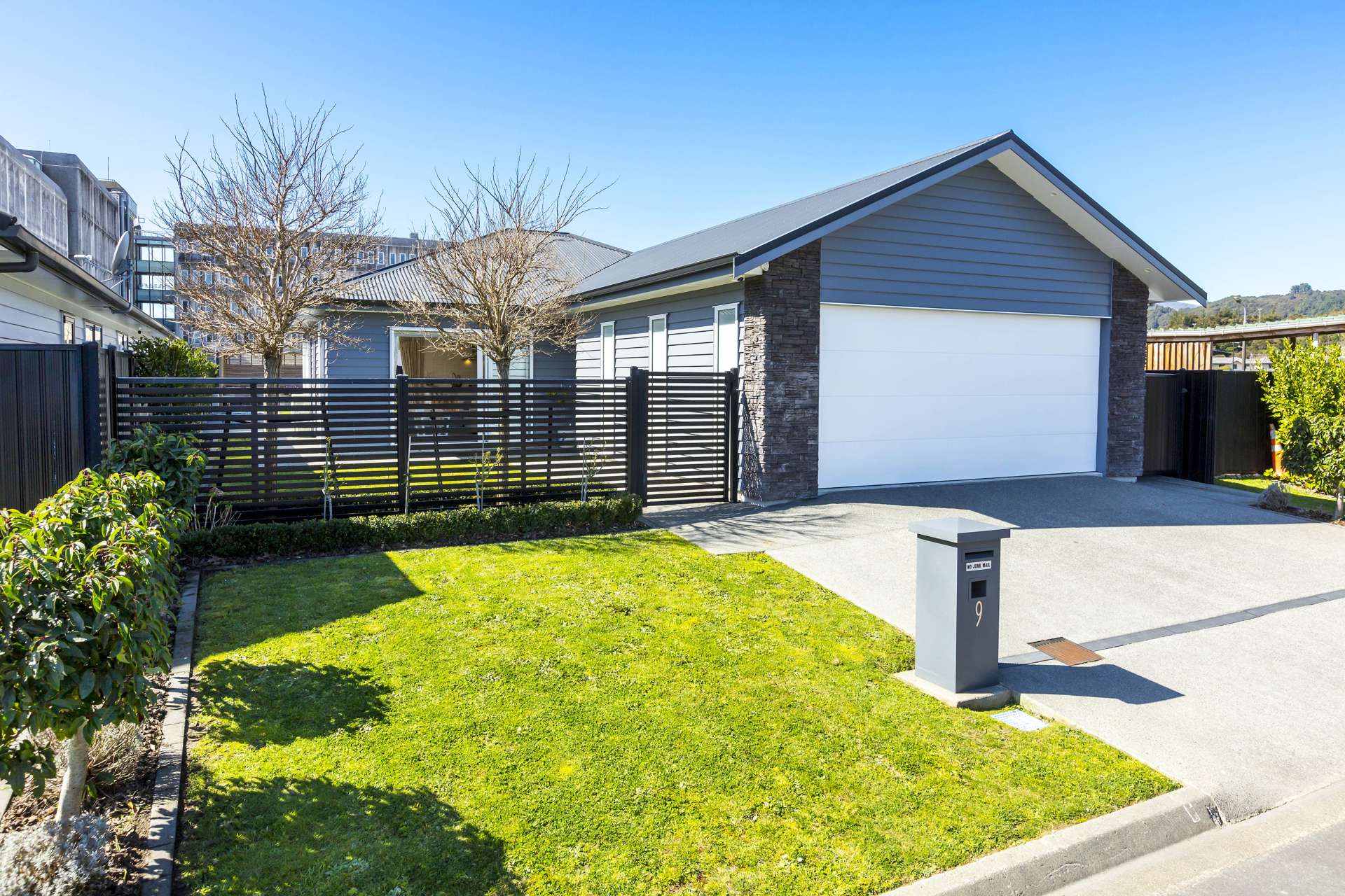 9 Don Griffin Grove Trentham_0