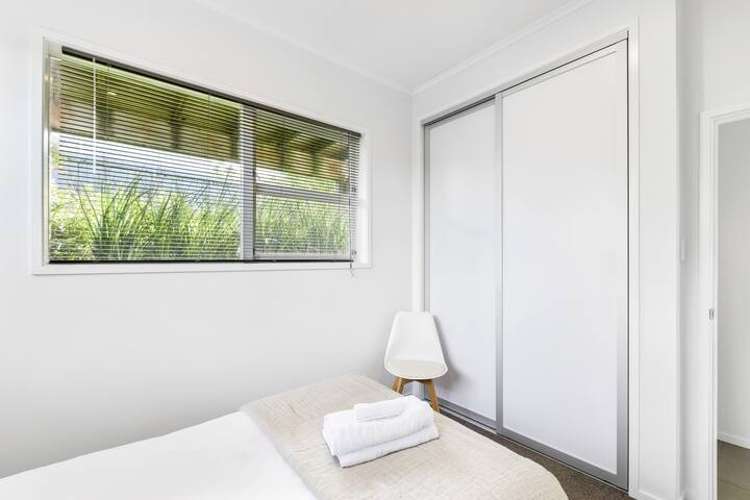 3/4 Beach Road Castor Bay_14
