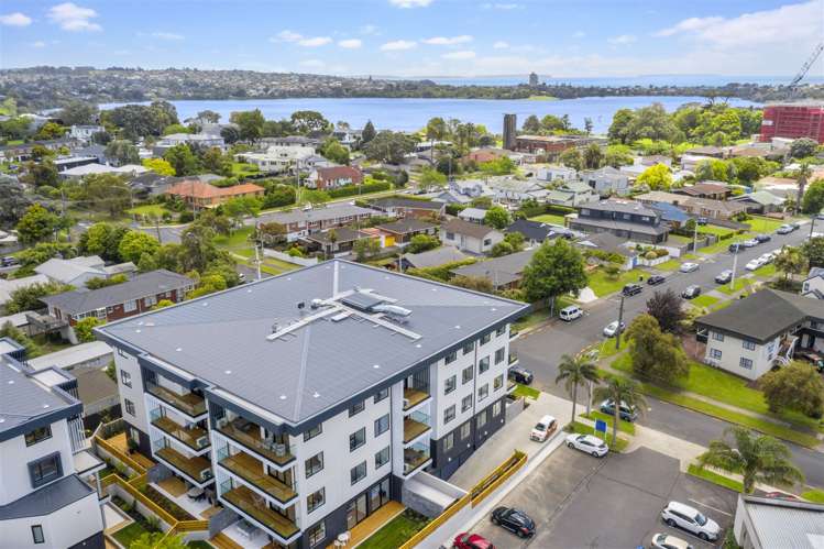 G04/8a Lake Pupuke Drive Takapuna_15