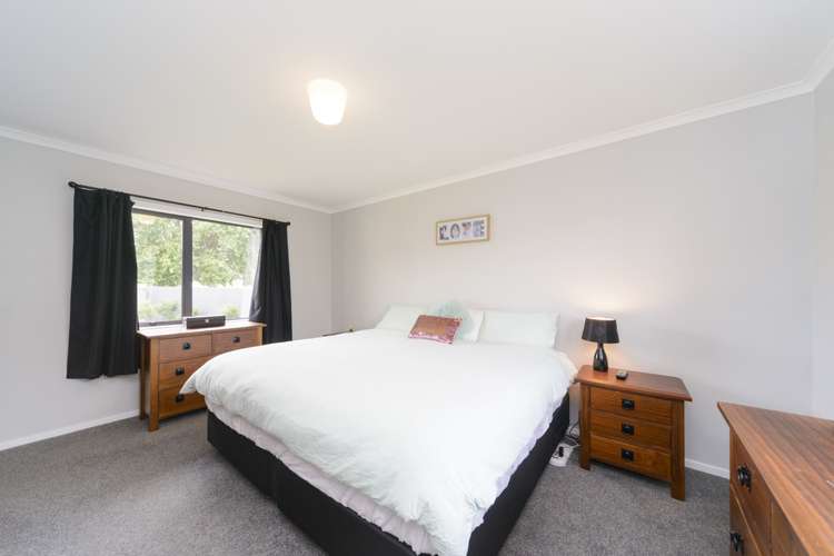 13 Wescombe Grove Feilding_10