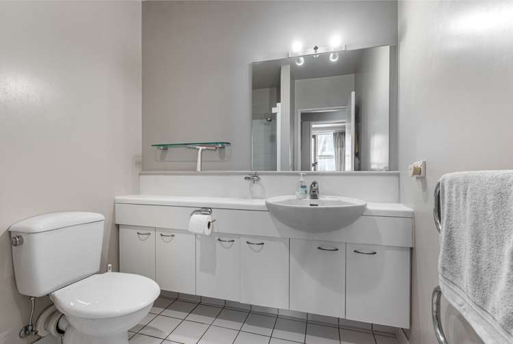 11a/97 Shortland Street Auckland Central_16