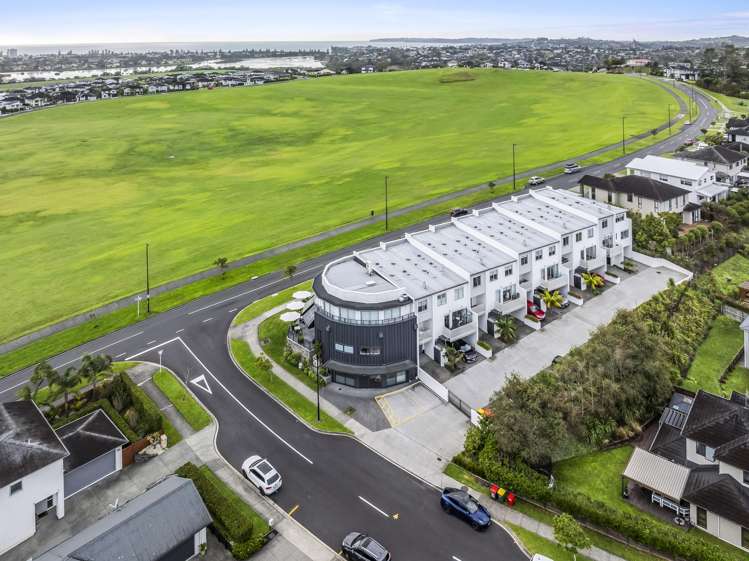 1 Arbors Track Silverdale_15