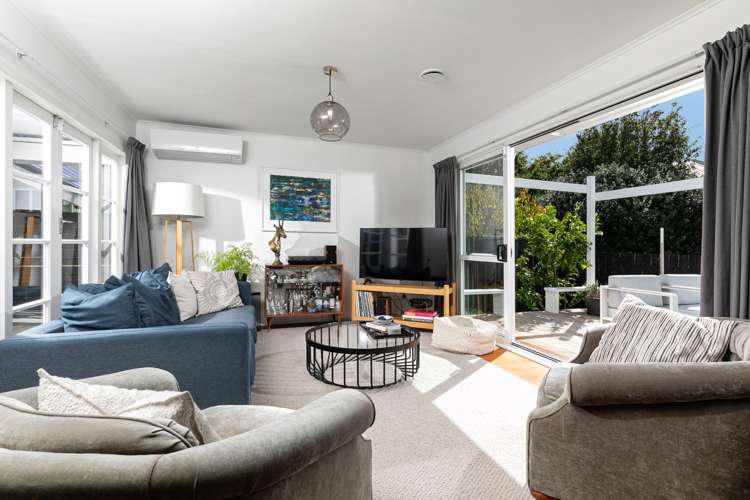 2 Meadow Crescent Te Atatu South_4