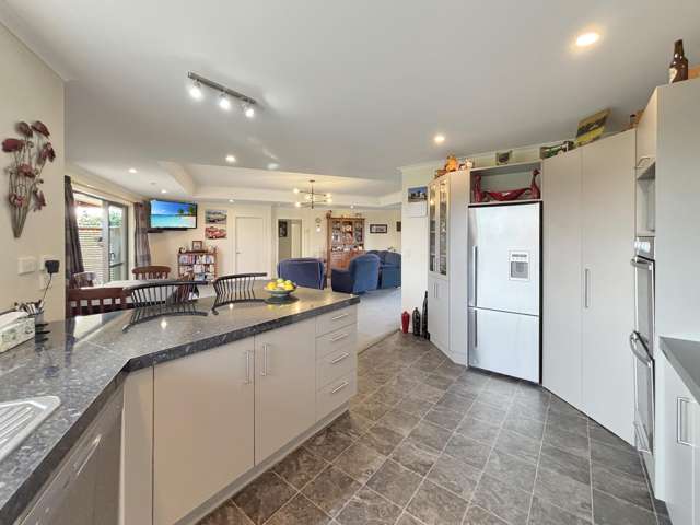 341 Airedale Road Weston_2