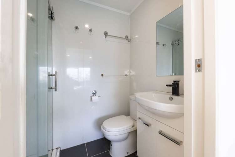 123 Victory Road Laingholm_20